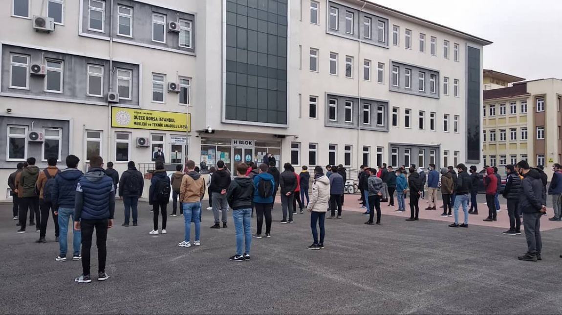 Düzce Borsa İstanbul Mesleki ve Teknik Anadolu Lisesi Fotoğrafı